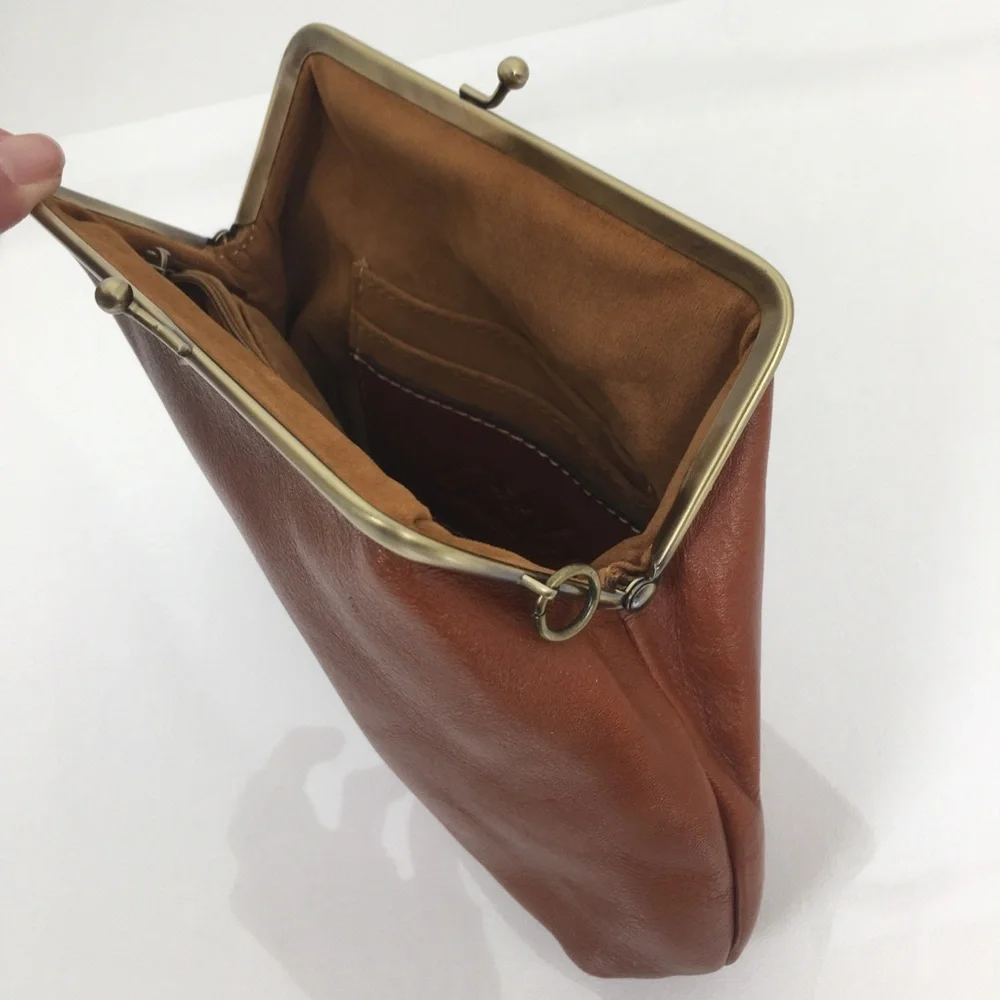 Patricia Nash Savena Kisslock Leather Wristlet Wallet Clutch Brown